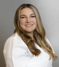 Dr. Laraey King, DO - Tampa, FL - Family Medicine