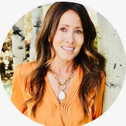 Kristen Lum , ND - Durango, CO - Acupuncture