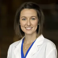 Dr. Hannah Edwards, MD - Chattanooga, TN - Internal Medicine