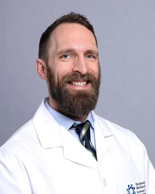 Dr. Owen Deland, MD - Hackensack, NJ - Geriatric Medicine