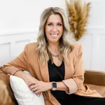 Dr. Kelsi Mangrem