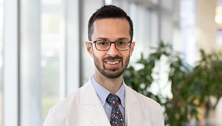 Dr. Rahul Kumar Sharma - St. Louis, MO - Critical Care Medicine, Critical Care Specialist, General Surgeon