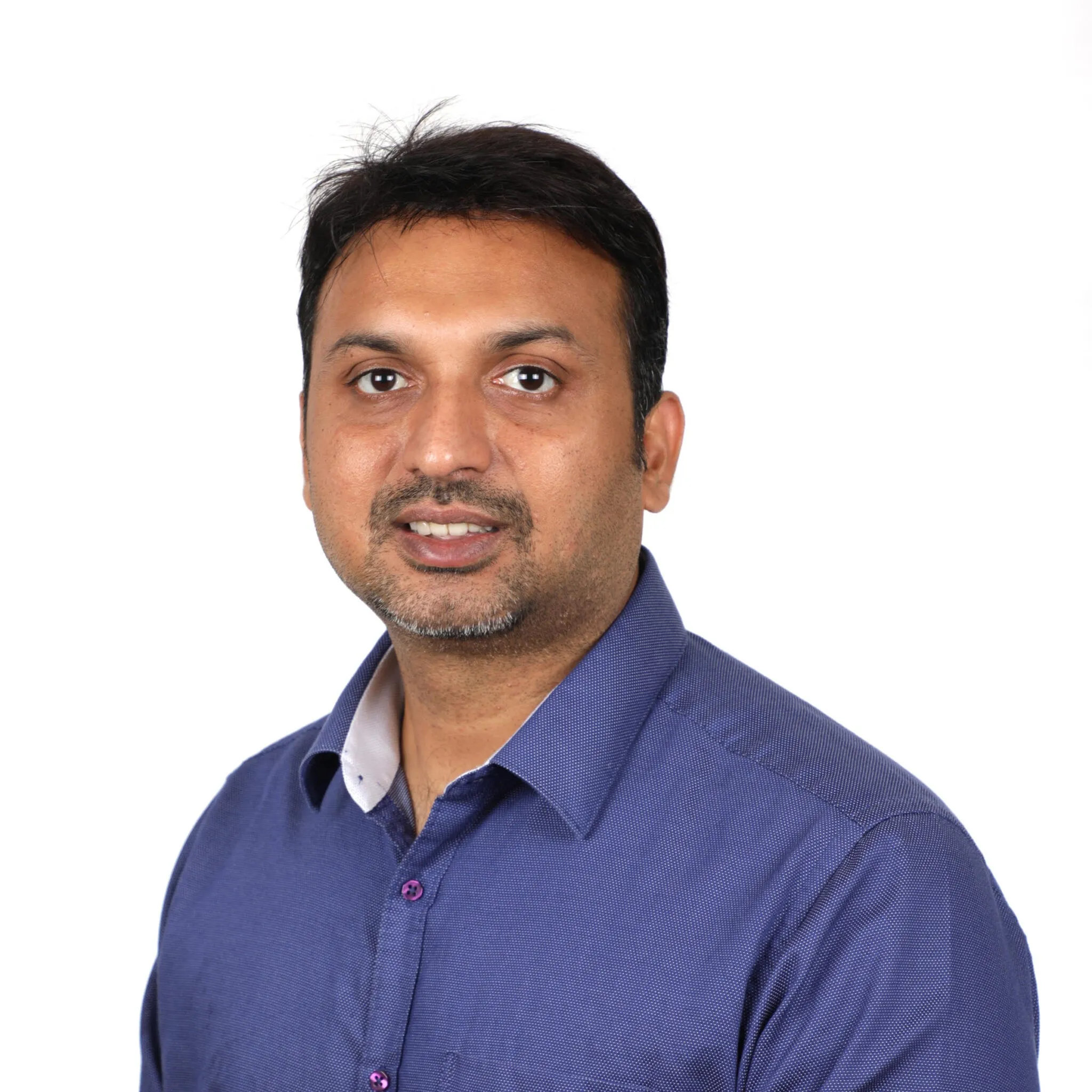 Dr. Pradeep Kumar Bholla, DMD - East Walpole, MA - Dentistry, Dental Hygiene