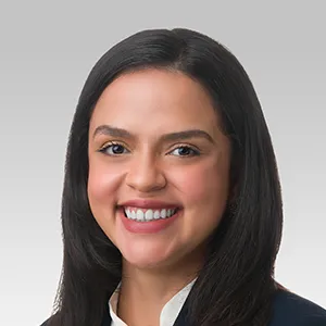 Dr. Maria Paulina Hernandez - Chicago, IL - Internal Medicine, Hospital Medicine, Pediatrics