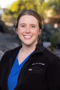 Dr. Katlyn Jones, DO - Tucson, AZ - Internal Medicine