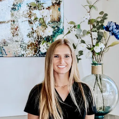 Dr. Mackenzie Clawson, DMD - Davenport, IA - Dentistry, General Dentistry