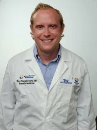 Dr. Ray Segebrecht, MD - Kansas City, MO - Internal Medicine