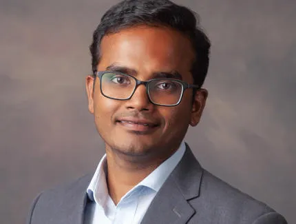 Dr. Sathish Pondaiah, MD - Fort Wayne, IN - Hospital Medicine