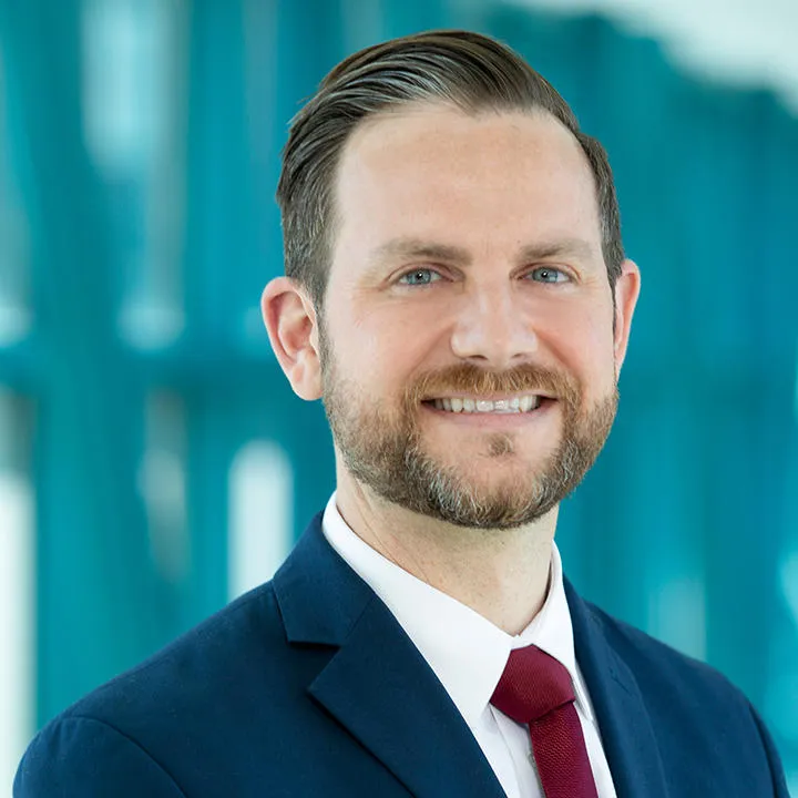 Dr. Eric S Mccoy, MD - South Bend, IN - Orthopedic Surgery, General Orthopedics, Orthopedic Surgeon