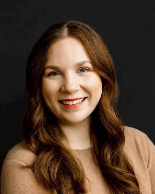 Dr. Kelli Larson - West Des Moines, IA - Cardiovascular Disease, Cardiologist