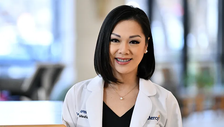 Dr. Tessa Quyen Tran - Fort Smith, AR - Internal Medicine