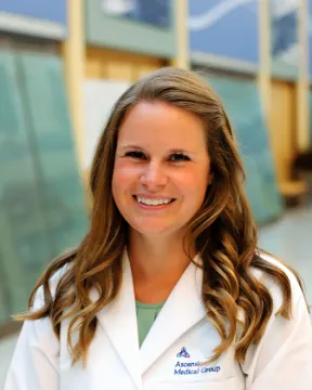 Lauren Hoskins, NP - Kalamazoo, MI - Nurse Practitioner