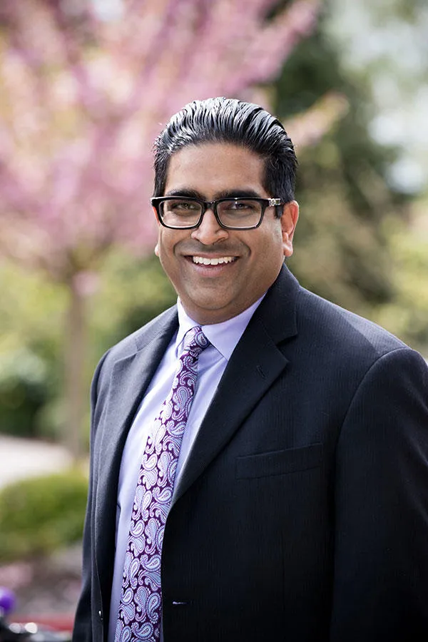 Dr. Navin Nagaraj, MD - Battle Ground, WA - Internal Medicine