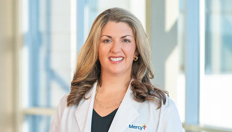 Dr. Sara Garland Moore - Saint Louis, MO - Critical Care Medicine, Critical Care Specialist