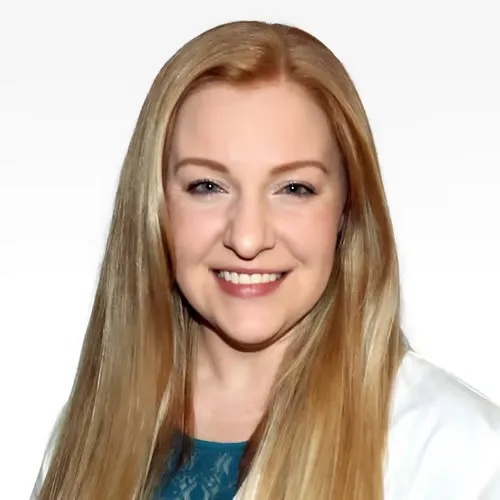 Alyssa Lewis - Houston, TX - Nurse Practitioner