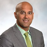 Dr Vivek Manhar Shah, MD - Boston, MA - Orthopedic Surgery