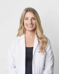 Dr. Britteny Tira Joanna Zeher