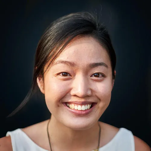 Dr. Robin Jiinlou Ou-Yang, MD - Edina, MN - Obstetrics & Gynecology