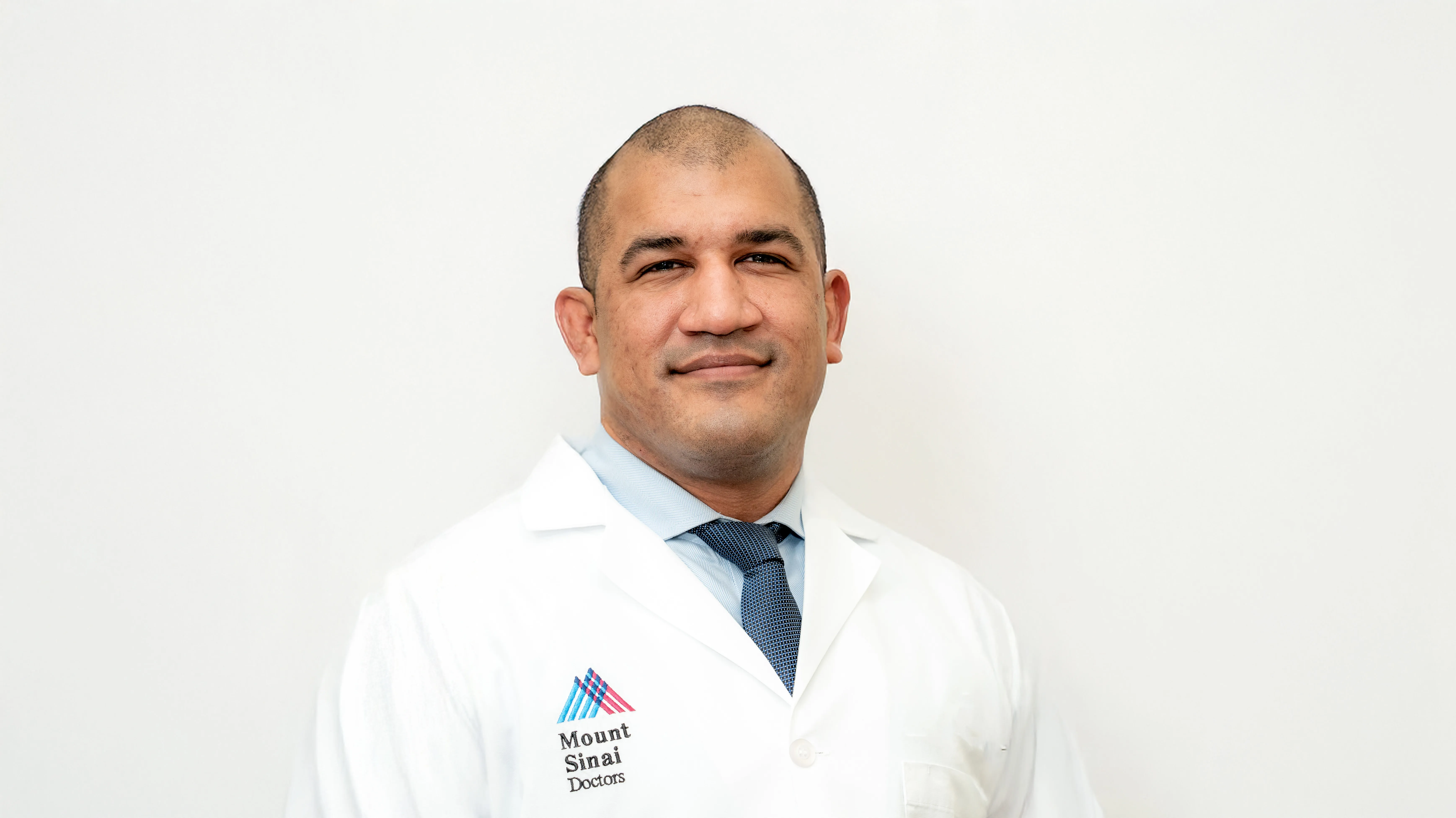 Dr. Xequiel Hernandez, MD - New York, NY - Family Medicine