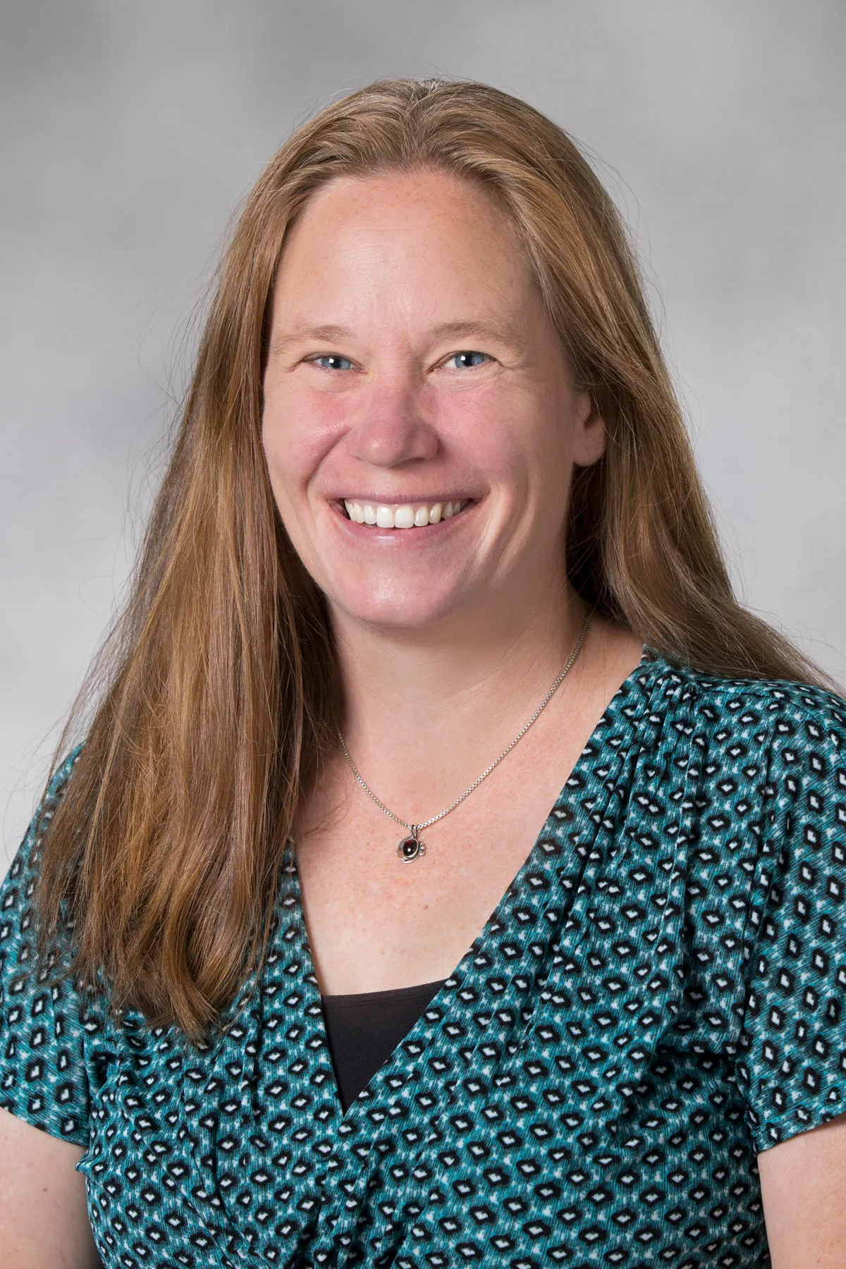 Dr. Nyasha L Spears, MD - Duluth, MN - Family Medicine