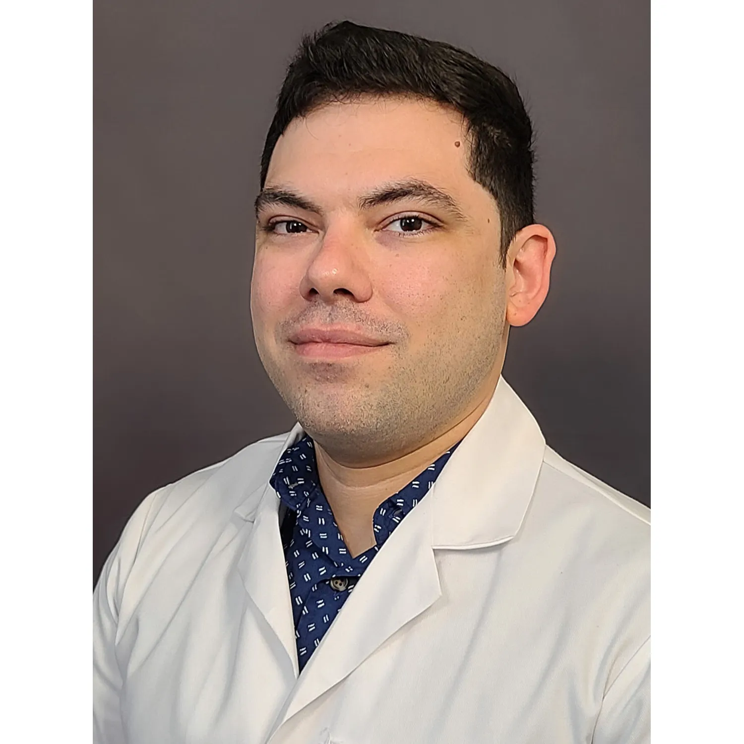 Dr. Ronaldo Enrique Ortiz-Pacheco - Syracuse, NY - Pulmonology, Critical Care Medicine, Internal Medicine