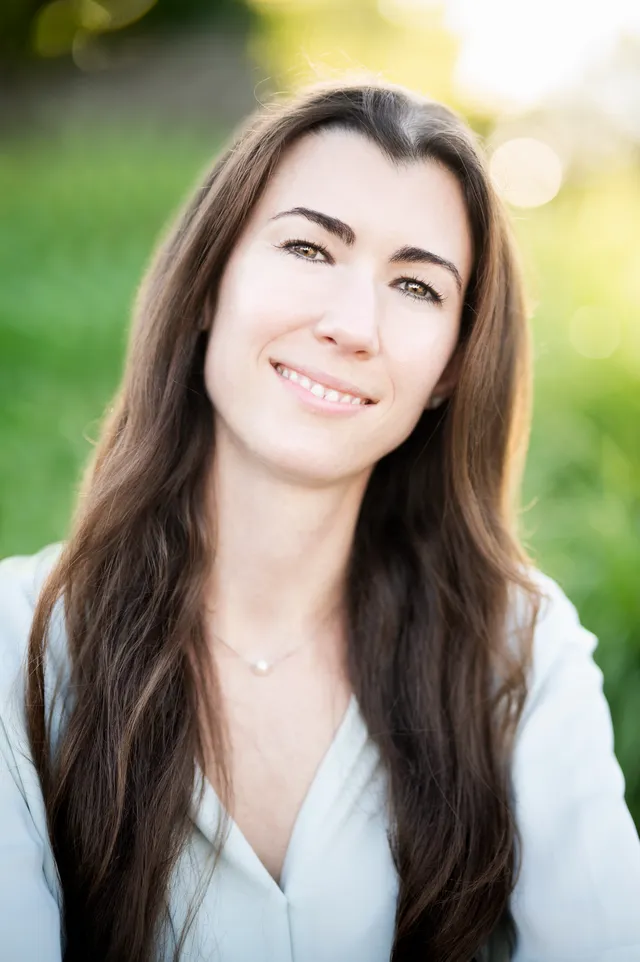 Dr. Lisa Gfrerer, MD, PhD - New York, NY - Plastic Surgery, Plastic Surgeon