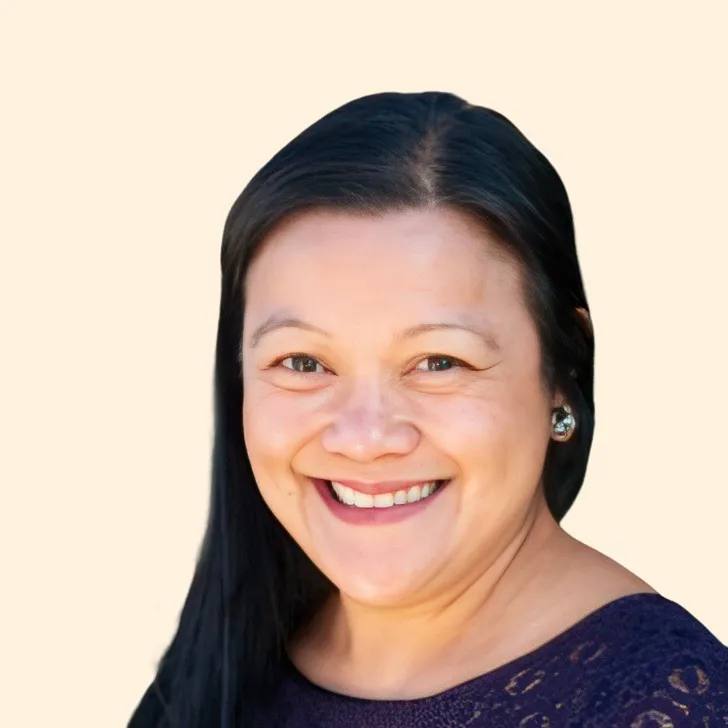 Lili Wierbonics - Exeter, NH - Mental Health Counseling