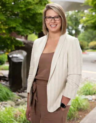 Sierra Stuart, Dnp - Vancouver, WA - Nurse Practitioner, Internal Medicine
