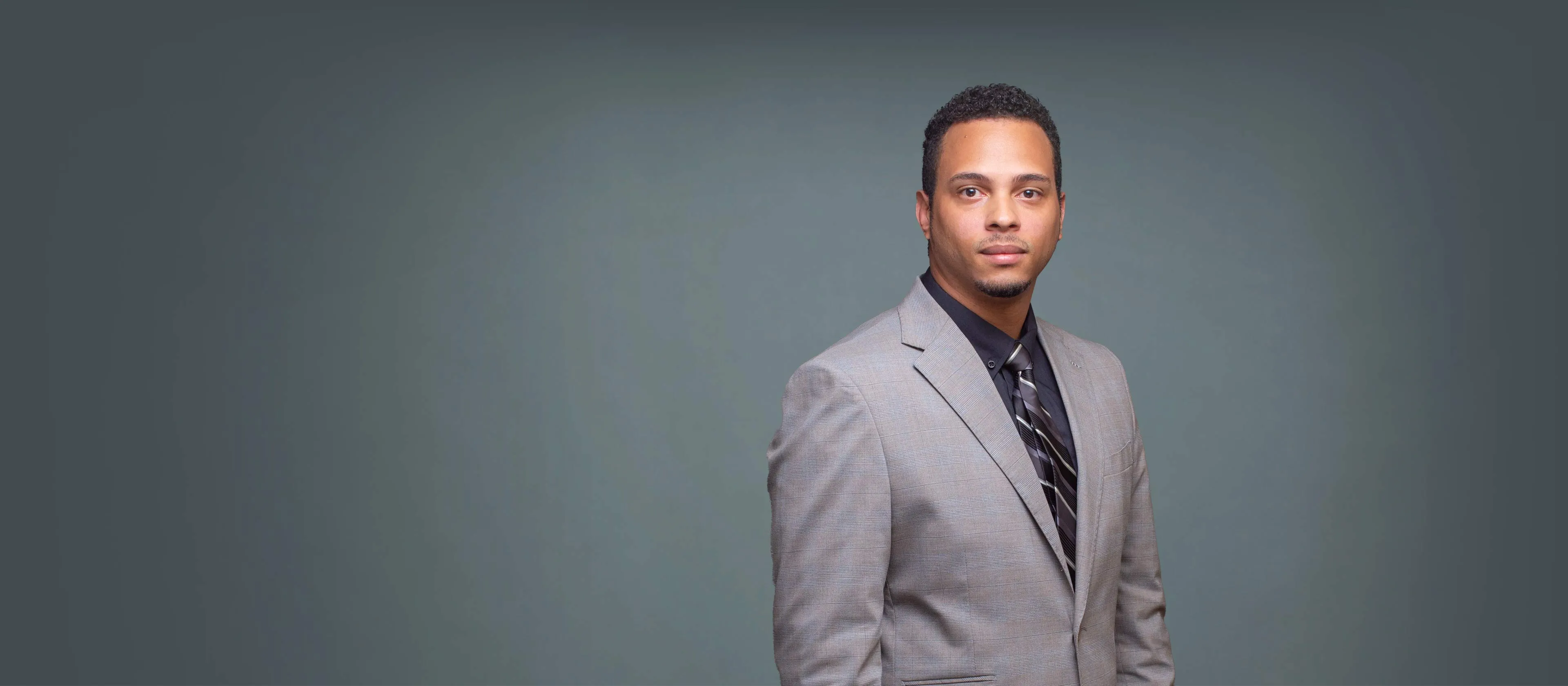 Dr. Roberto Cabral, MD - Patchogue, NY - Family Medicine