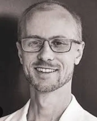 Dr. Trevor Kenyon Mcginley