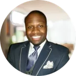 Oko Akrong