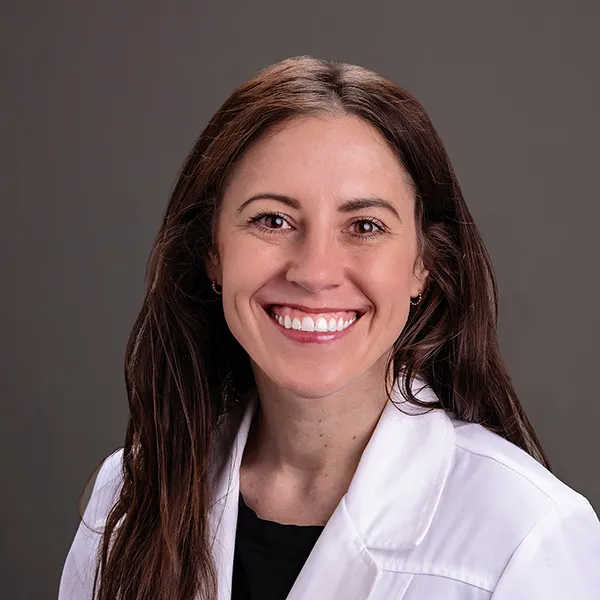 Lindsey M Redington, GNP - Columbia, MO - Nurse Practitioner, Family Medicine