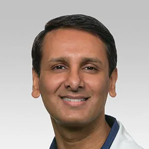 Dr. Qamar U. Saleheen, MD - Huntley, IL - Infectious Disease, Infectious Disease Specialist