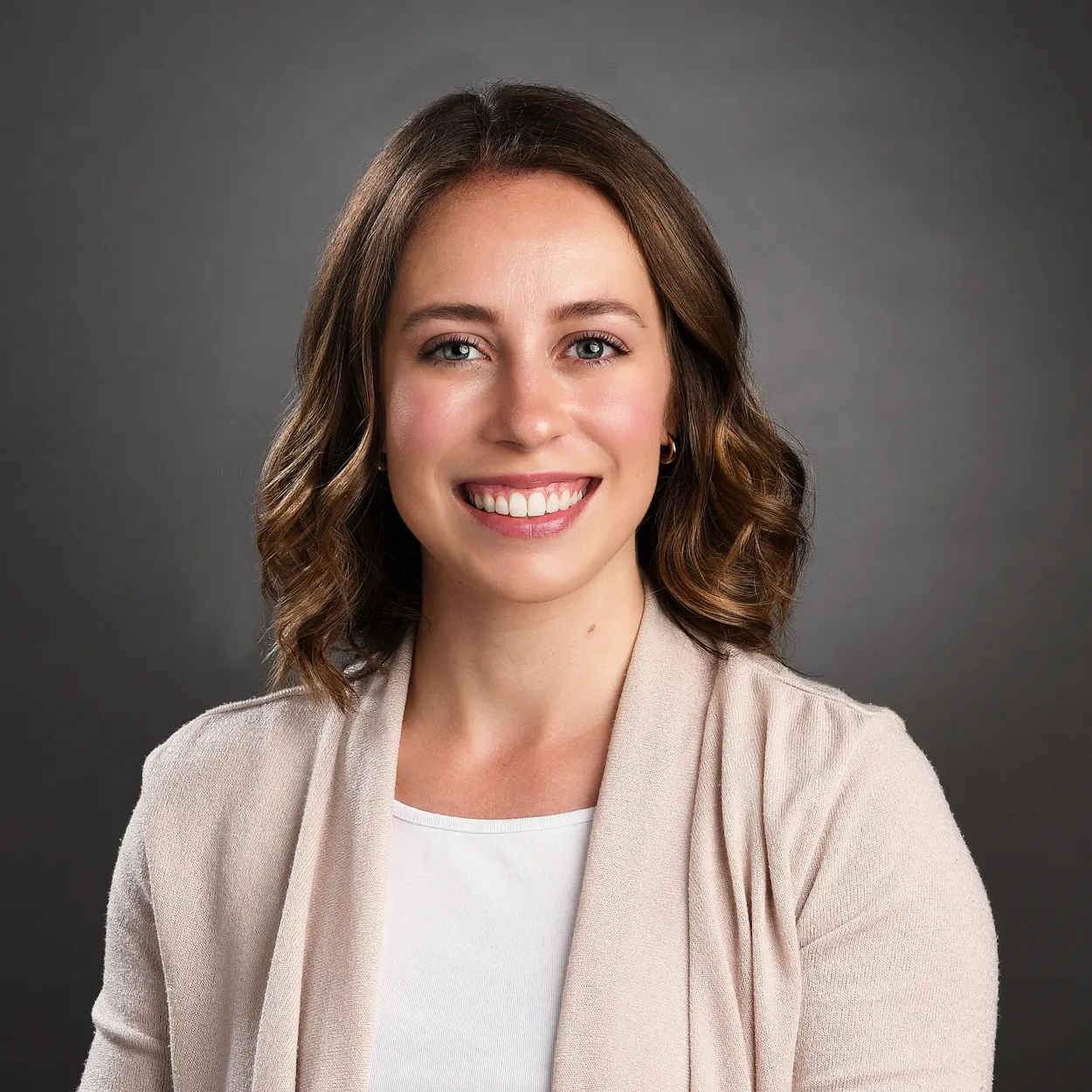 Dr. Chelsey M. Winslow - Manchester, NH - Internal Medicine
