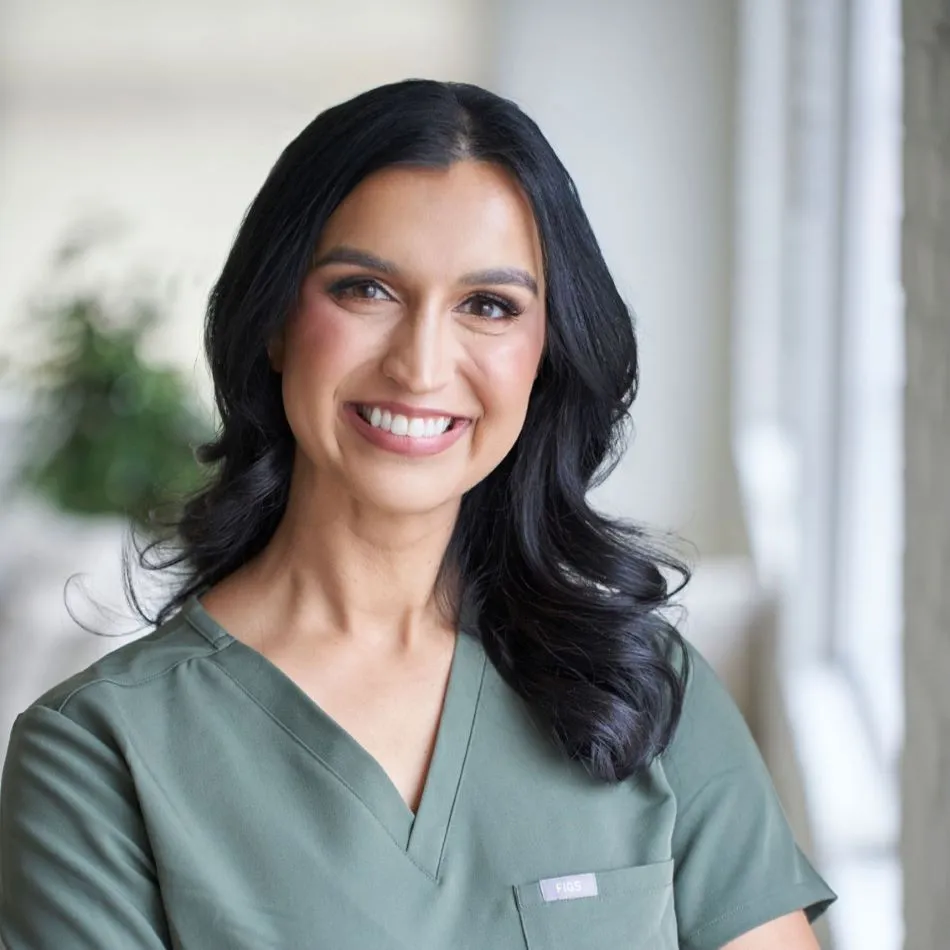 Dr. Trisha Scharff, MD - Sullivan, MO - Dermatology