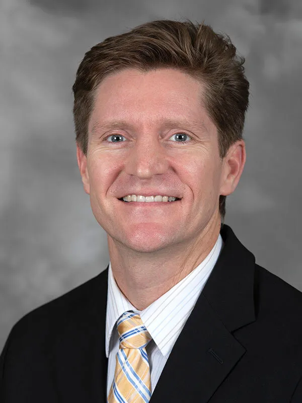 Kevin Ray Gordon - Indianapolis, IN - Nurse Practitioner, Critical Care Medicine, Geriatric Medicine