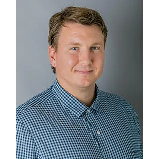 Dr. Maxwell Zamzow, ARNP - Marysville, WA - Family Medicine