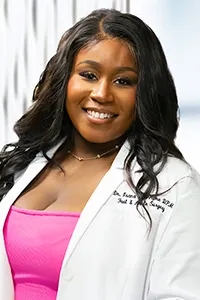 Dr. Isana Fils-Aime, DPM, Fellow - Seattle, WA - Podiatry, Family Medicine