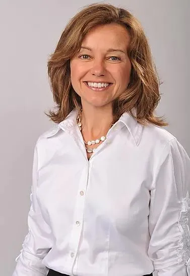 Dr. Elizabeth Klodas, MD - Edina, MN - Cardiovascular Disease, Cardiologist