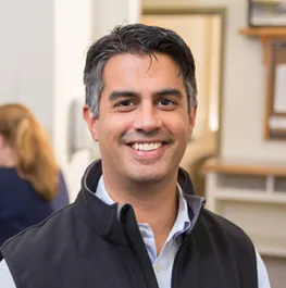 Dr. Ian A Madom, MD - Wakefield, RI - Orthopedic Spine Surgery