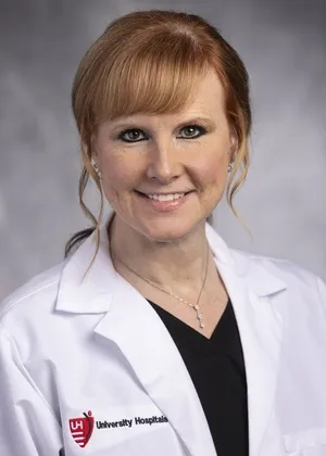 Dr. Sondra Siatkowski, CNP - Mentor, OH - Internal Medicine