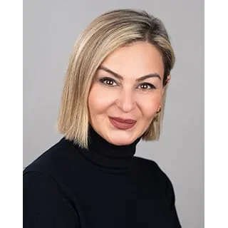 Dr. Solmaz Mohaddes, ARNP - Shoreline, WA - Family Medicine