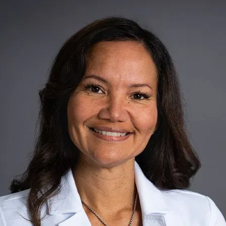 Dr. Yira De La Paz, MD - Lauderdale Lakes, FL - Other, Other Specialty, Family Medicine, Geriatrician, Internal Medicine, Pain Medicine