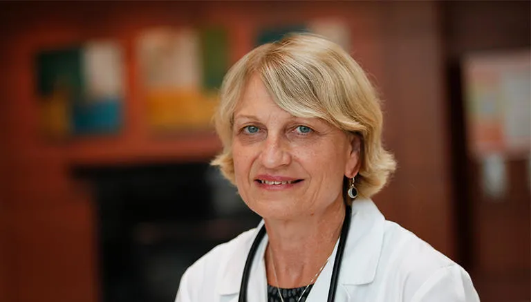 Dr. Denise Lee Janosik, MD - Ballwin, MO - Internal Medicine, Cardiovascular Disease