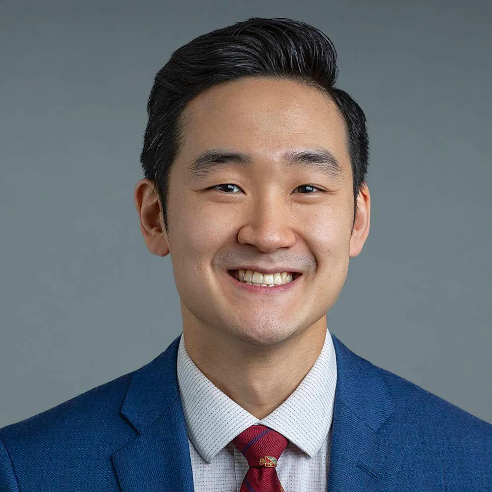 Dr. Richard Ro, MD - New York, NY - Cardiovascular Disease, Internal Medicine