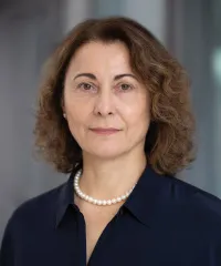 Dr. Serife Eti, MD - Bronx, NY - Family Medicine, Internal Medicine