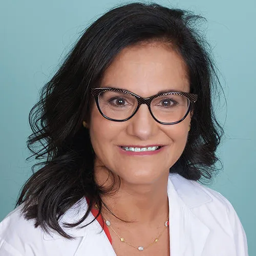 Dr. Luciann L Hruza, MD - Saint Louis, MO - Dermatology