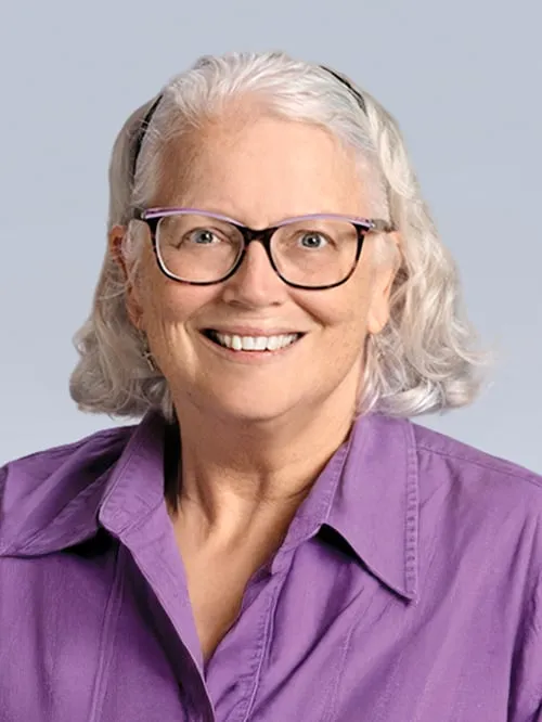 Dr. Holly Frost, MD - Lancaster, PA - Pediatrics, Internist/pediatrician