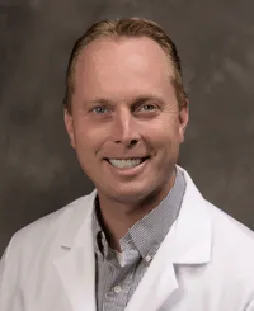 Dr. Christopher Wilson, MD - Saint Louis, MO - Pediatrics, Internist/pediatrician