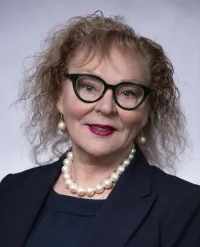 Dr. Theresa Redling, DO - Livingston, NJ - Geriatric Medicine, Internal Medicine